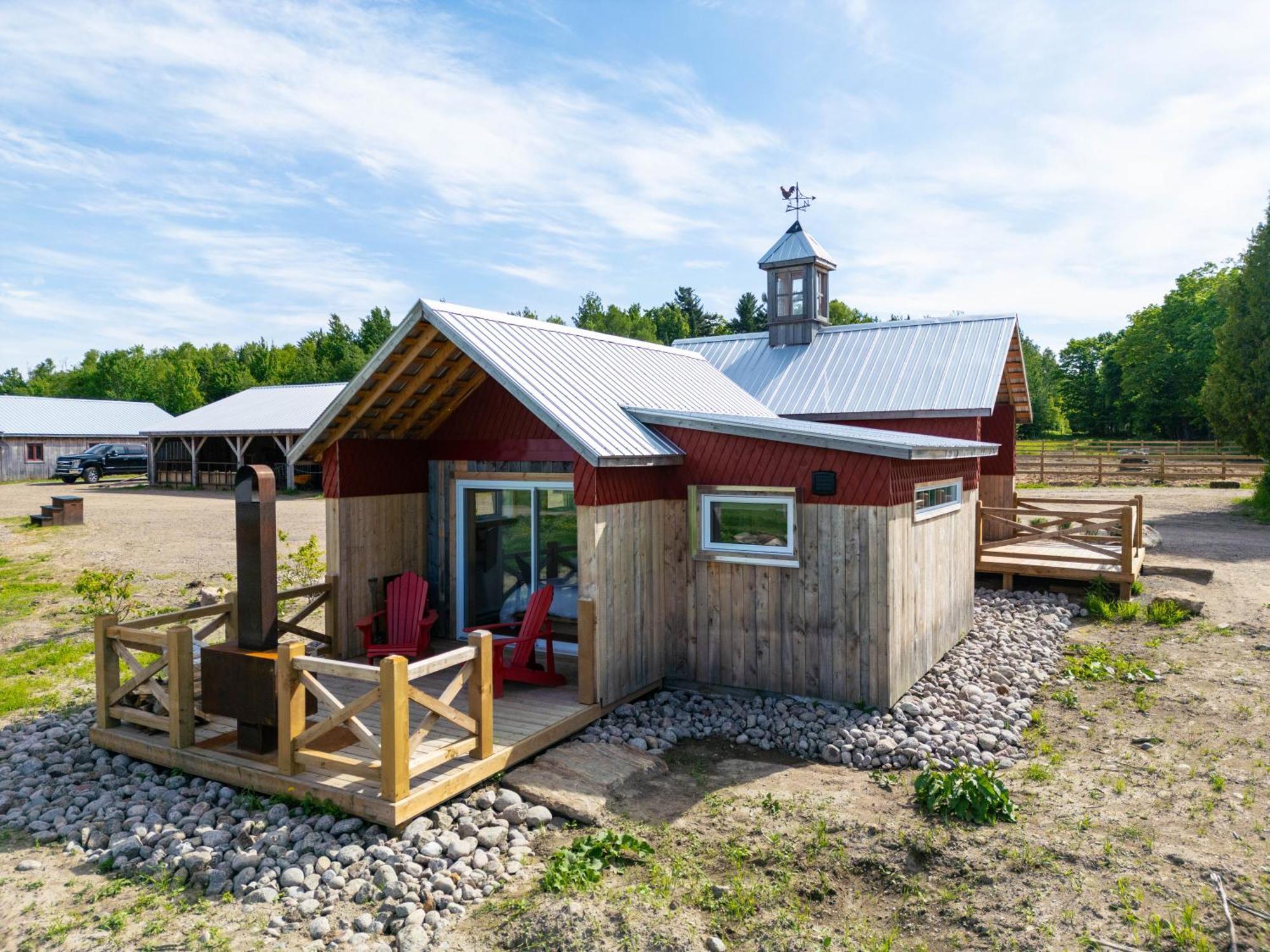 Le Baluchon Eco-Villegiature Saint-Paulin Exteriér fotografie