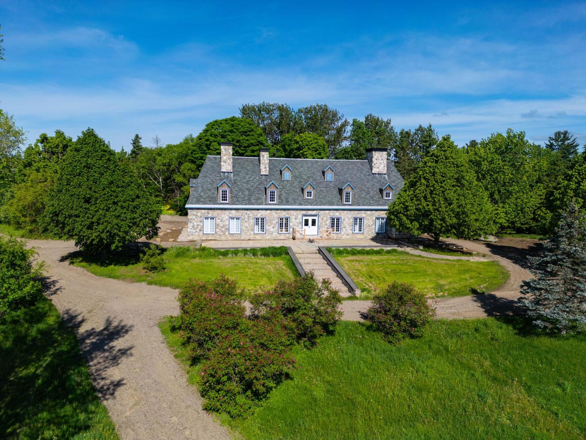 Le Baluchon Eco-Villegiature Saint-Paulin Exteriér fotografie